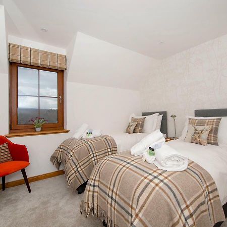 Tower Ridge Courtyard Apartment Fort William Exterior foto