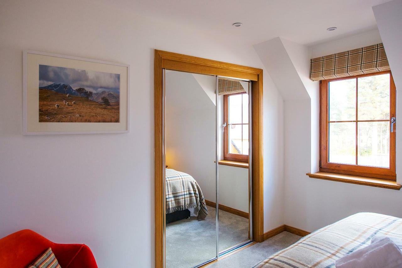 Tower Ridge Courtyard Apartment Fort William Exterior foto